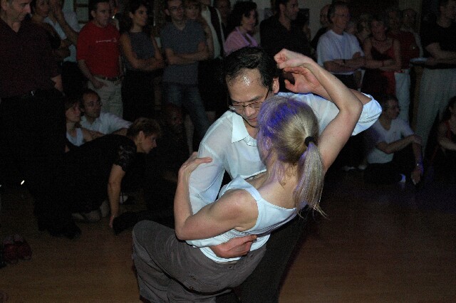 min 2005 12 25 agora 329